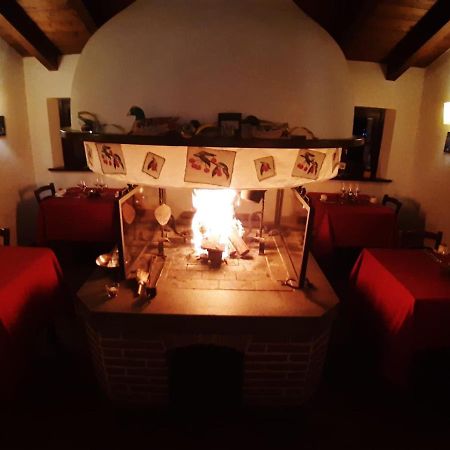 Agriturismo Scacciapensieri Buttrio Buitenkant foto