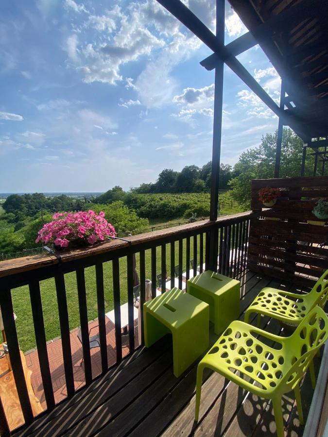 Agriturismo Scacciapensieri Buttrio Buitenkant foto